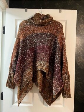 Design Lab Lord & Taylor Marled Poncho Turtleneck in Brown and Burgundy
